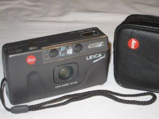 Leica Mini 35 Mm Camera Leica Elmar Lens 1:3 5/35 W/ Case