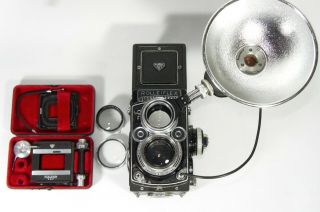 Rolleiflex 2.  8f With Zeiss Planar 80mm F2.  8 - - With Accessories