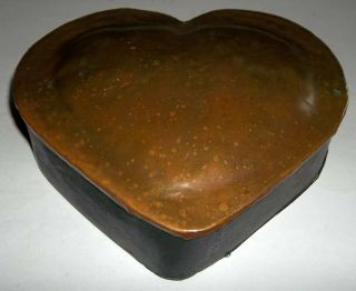 Antique Vintage Arts & Crafts Iron & Copper Lid Bottom Primitive Heart Shape Box