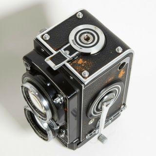 Rolleiflex Twin Lens TLR Schneider - Kreuznach Xenotar 2.  8 80mm Synchro Compur 5