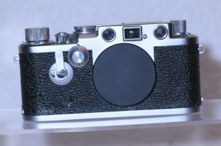 Leica Iii - F Red Dial St Body With Cap