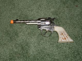 Very Rare Vintage Kilgore Laramie Jr.  Toy Cap Gun Plus