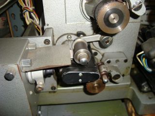 35mm TOKIWA PROJECTOR with 3 - Lens Turret 6
