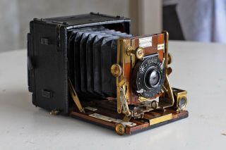 The Sanderson 3 1/4 X 4 1/4 Hand & Stand Camera By Houghtons