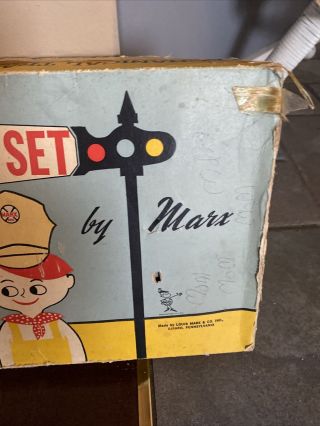 1950 ' s Vintage Louis Marx Mechanical Train Set Complete 2