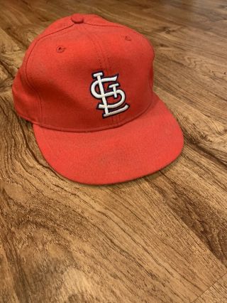 Vintage 70s St.  Louis Cardinals Fitted Cap 7 3/8