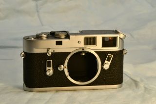 Leica M4 Rangefinder Film Camera Body Chrome Exc.  Cond