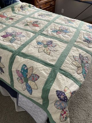 Vintage Applique Quilt 64 X 80.  Hand Applique,  Hand Pieced,  And Hand Quilted.