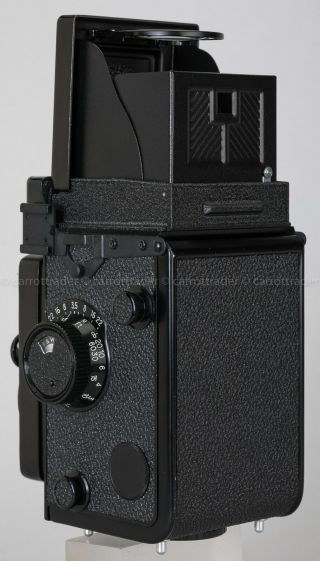 Yashica Mat 124 G TLR 6x6 Medium Format Film Camera Case 3
