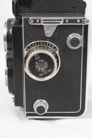 Rolleiflex 3.  5B 6x6 120 TLR Film Camera w/Zeiss Tessar 75mm f3.  5 Lens - READ 6