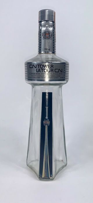 Vintage Rare 1969 Cn Tower Canadian Whiskey Bottle With Tax Stamp Great Graphics