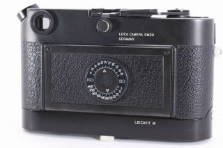 Leica M6 Black Non - TTL with Leicavit M Black Paint Set 6