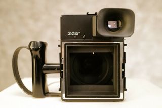 Polaroid 600 Medium Format Camera w/Mamiya 127mm F/4,  7 Lens & Cartridge 6