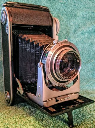 Voigtlander Bessa Ii Color - Skopar 105mm F3.  5 6x9 Folding Camera Synchro Compur