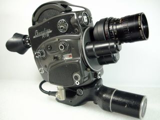 Beaulieu R16 Automatic 16mm Movie Camera With Angenieux 2.  2/17 - 68 Zoom Lens