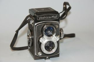 Yashica - Mat 6x6 Medium Format Twin Lens