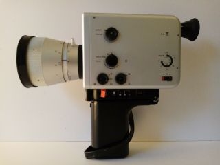 Vintage Design// Braun Nizo 801 Macro.  8 Movie Camera In.