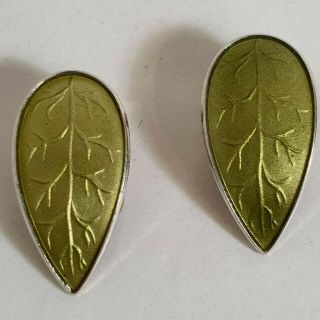 Ivar T Holth Norway Sterling Silver Oilve Green Enamel Clip On Earrings Vintage 2