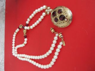 Vintage 1928 Gold Tone Locket Neklace W/pearl Bead And Red Stone
