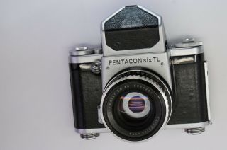 Pentacon Six 6 TL Film Camera 66507 w/ Carl Zeiss f2.  8/80mm lens,  case,  EX TEST 5