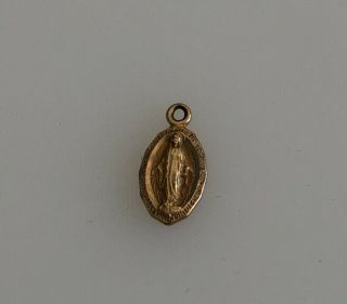 10k Yellow Gold Vintage Virgin Mary Pray For Us Necklace Pendant Charm