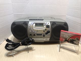 Vintage Phillips Az1518/17 Cd Am/fm Radio Cassette Recorder Boombox W/ Tape Euc
