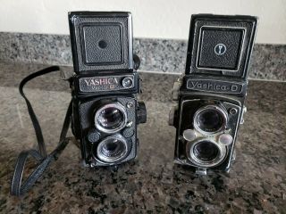 Yashica Mat 124g Medium Format Twin Lens Reflex (tlr) Camera And Yashica D