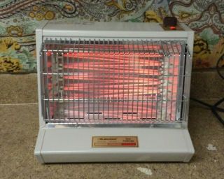Vintage Lakewood Model 105/a Fan Forced Portable Electric Heater