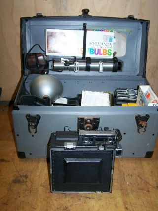Graflex Pacemaker Speed Graphics Camera,  Flash,  Accessories Case 1940 