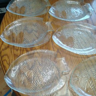 6 Vintage Arcoroc,  France,  10 ½” Clear Glass Poisson Fish - Shaped Dinner Plates 2