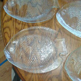 6 Vintage Arcoroc,  France,  10 ½” Clear Glass Poisson Fish - Shaped Dinner Plates 3