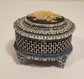 Antique White Washed Florenza Ring Trinket Box Ornate Carved Rose Cameo