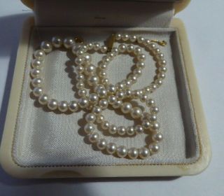 Boxed Vintage Ciro Pearl Necklace With 9ct Gold Clasp