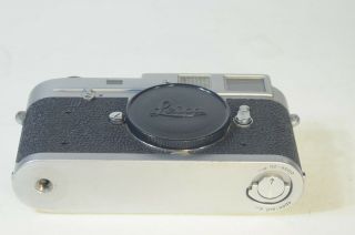 Leica M2 RF film camera body (KOOHE/10308) with body cap 4