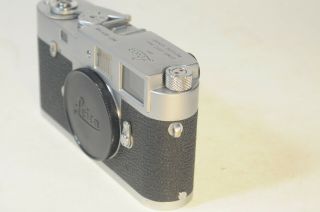 Leica M2 RF film camera body (KOOHE/10308) with body cap 6