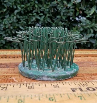 Vintage Flower Frog Holder Hairpin Wire Cage Metal Old 3 In.  Base BLUE RIBBON 4 3