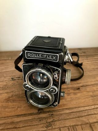 Rolleiflex Automat 2.  8 D TLR Film Camera Xenotar 1:2.  8/80 2