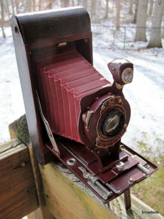 Kodak Rainbow Hawk - Eye No.  2a Folding Special Camera - Maroon Bellows
