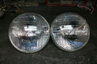 Vintage Set Of 2 7 " T - 3 Guide Beam Headlight Bulbs 3 Prong