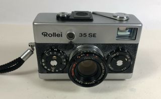 Rollei 35 Se Camera With Sonnar 40mm F2.  8 Rollei - Hft Lens
