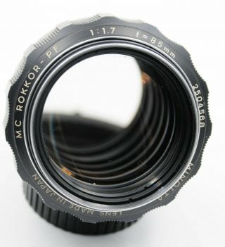 Minolta MC Rokkor - PF 85mm 1:1.  7 Lens W/ Caps,  Hood And Case 2