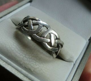 Attractive Vintage Silver Celtic Weave Band / Ring c.  1960s - size P 2