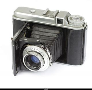Camera Voigtlander Perkeo I 6x6 With Lens Voigtlander Vaskar 4.  5/75mm