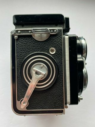 Rolleiflex 2.  8e with Carl Zeiss 80mm f2.  8 Planar lens,  with leather case,  strap 3