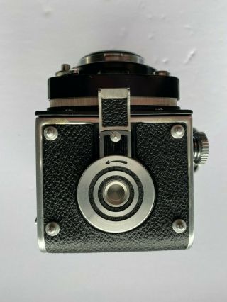 Rolleiflex 2.  8e with Carl Zeiss 80mm f2.  8 Planar lens,  with leather case,  strap 4