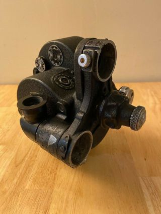 Wwii Bell & Howell Eyemo 71 - Q 35mm Motion Picture Camera
