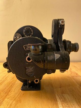 WWII Bell & Howell Eyemo 71 - Q 35mm Motion Picture Camera 5