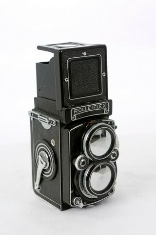 Rolleiflex 2.  8e 80mm F/2.  8 Medium Format 120mm Film Well No Blemishes