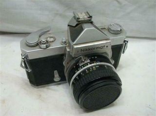 Vintage Nikon Nikkormat Ft 35mm Slr Film Camera Body W/50m - 1.  8 Lens