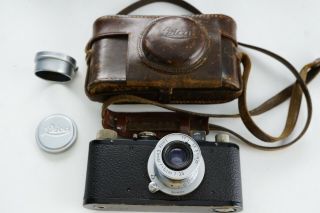 Leica Standard With Elmar 50mm.  /3,  5 " Red Scale ",  Hood.
